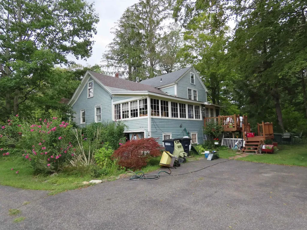 1138 Main Road Stamford VT 05352