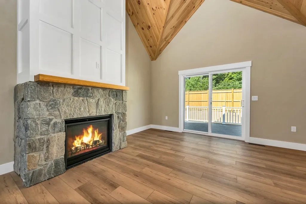 280 Sterling Drive Laconia NH 03246