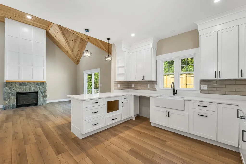280 Sterling Drive Laconia NH 03246