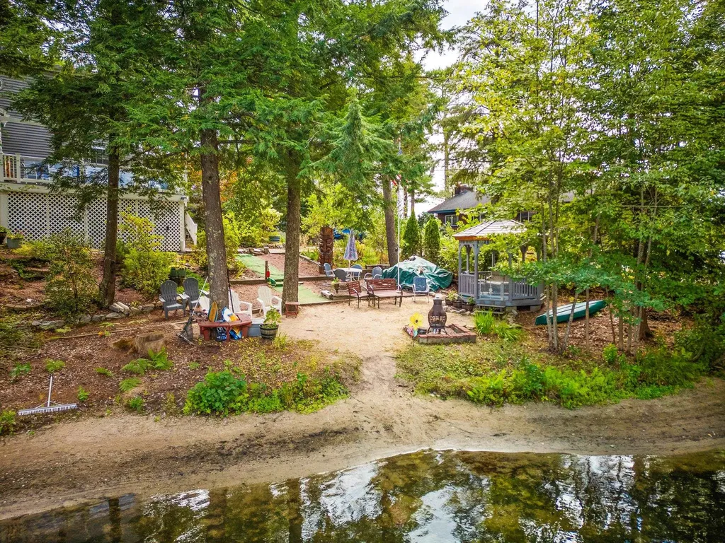 203 Krainewood Drive Moultonborough NH 03254