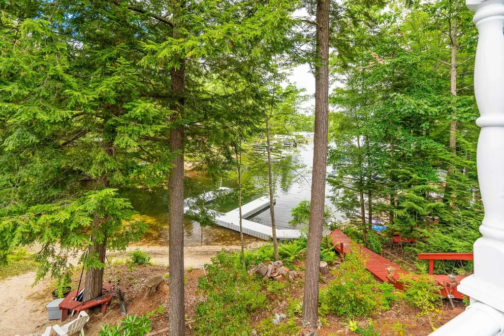 203 Krainewood Drive Moultonborough NH 03254
