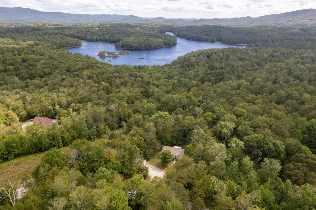 374 Winhall Hollow Road Winhall VT 05340