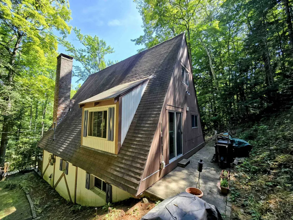 239 Kearsarge Drive Haverhill NH 03785