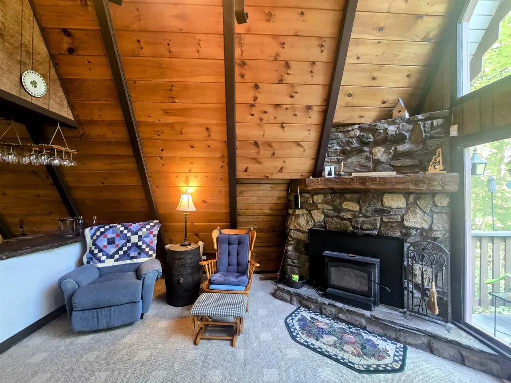 239 Kearsarge Drive Haverhill NH 03785