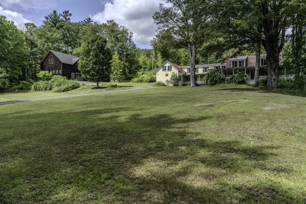 221 Grout Road Weathersfield VT 05151