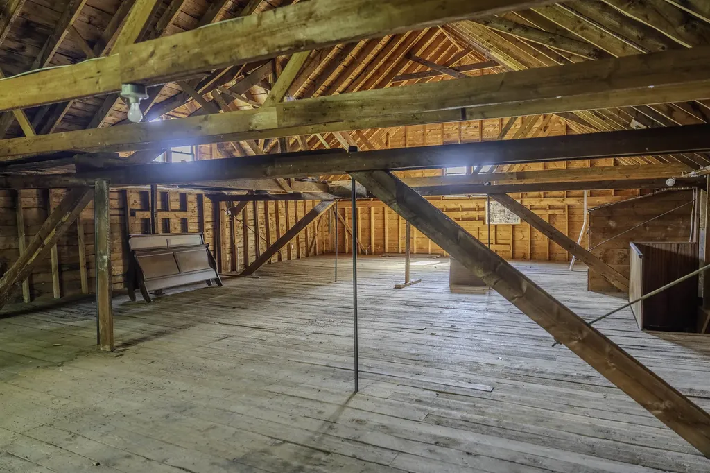 221 Grout Road Weathersfield VT 05151