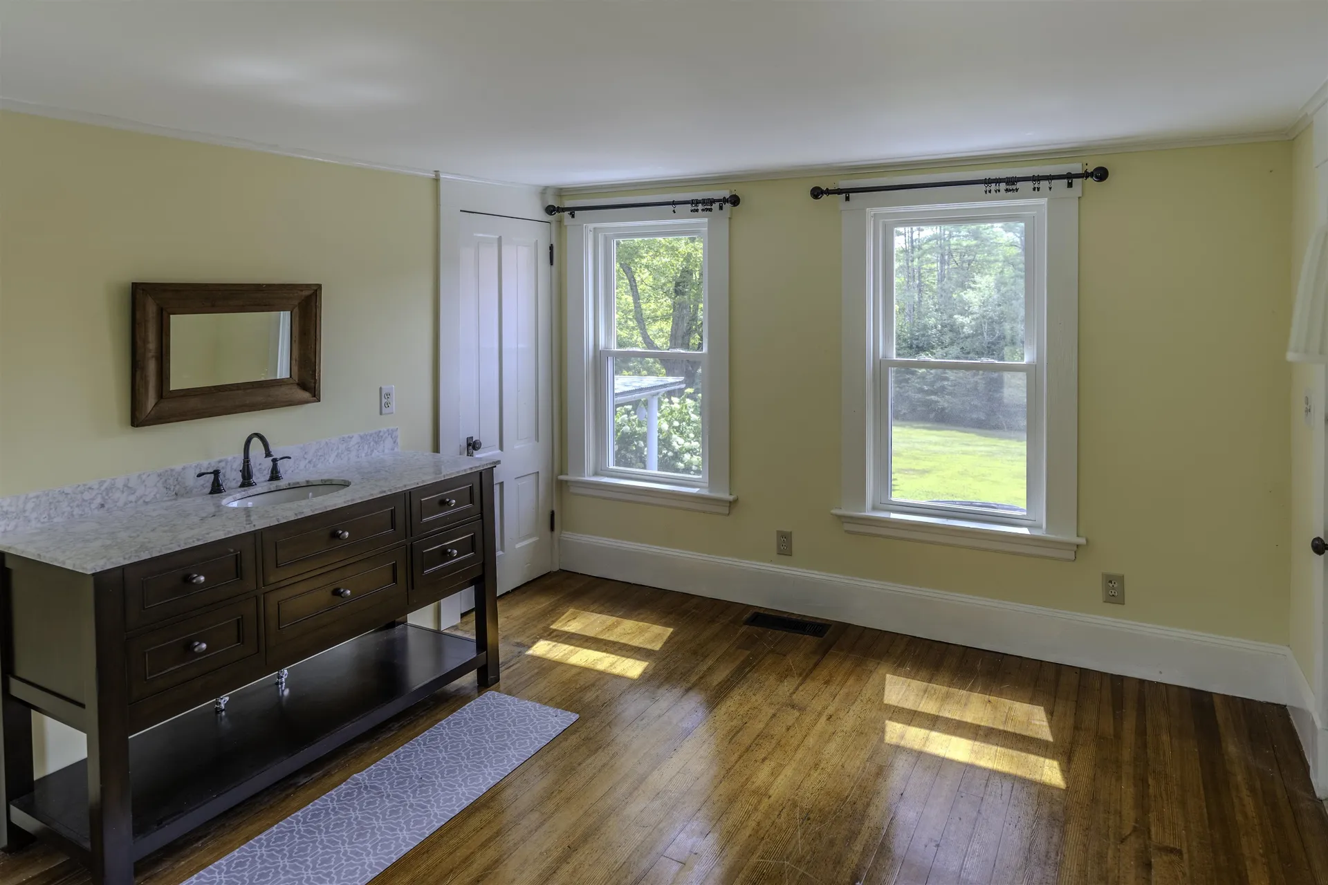 221 Grout Road Weathersfield VT 05151