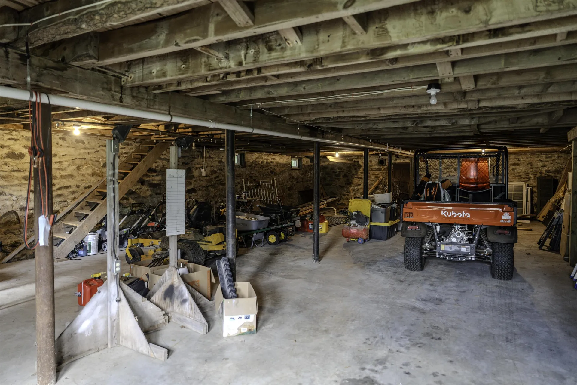 221 Grout Road Weathersfield VT 05151