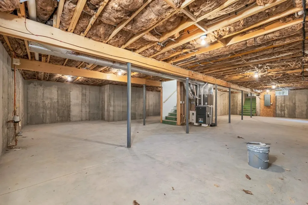 276 Sterling Drive Laconia NH 03246