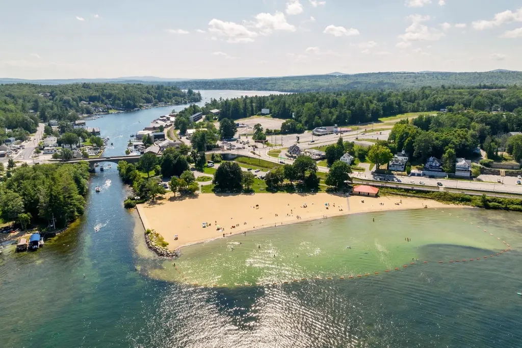 276 Sterling Drive Laconia NH 03246