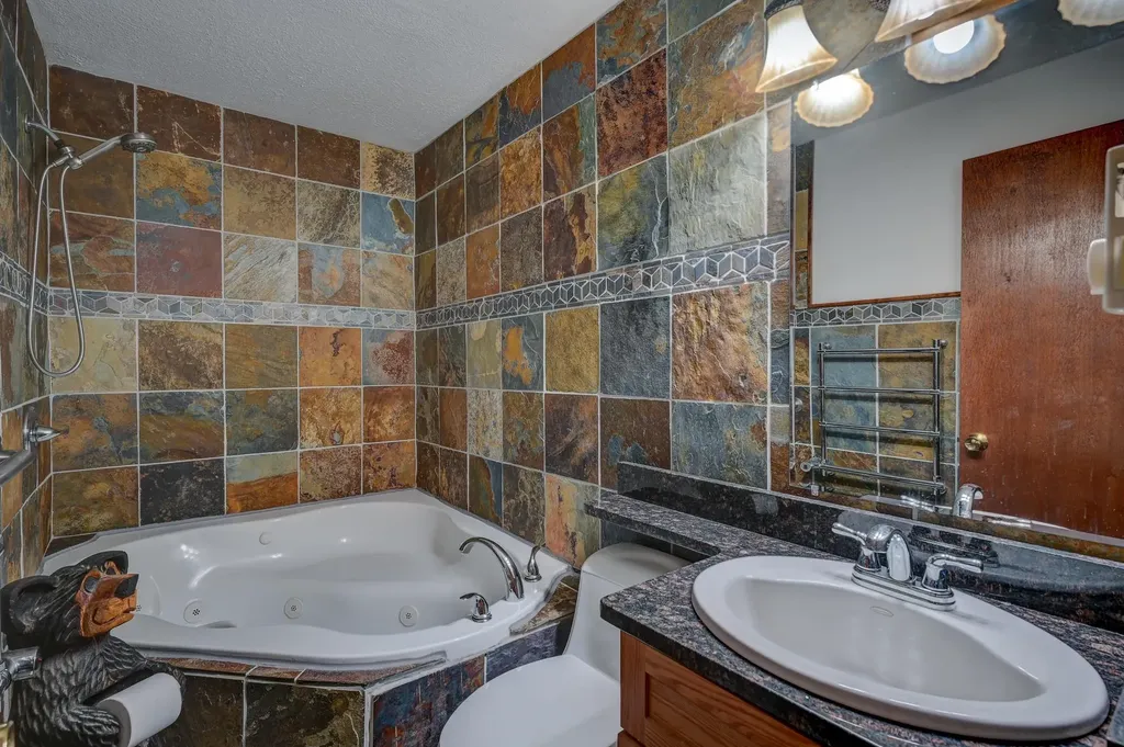 65 Mittenwald Strasse Bartlett NH 03838