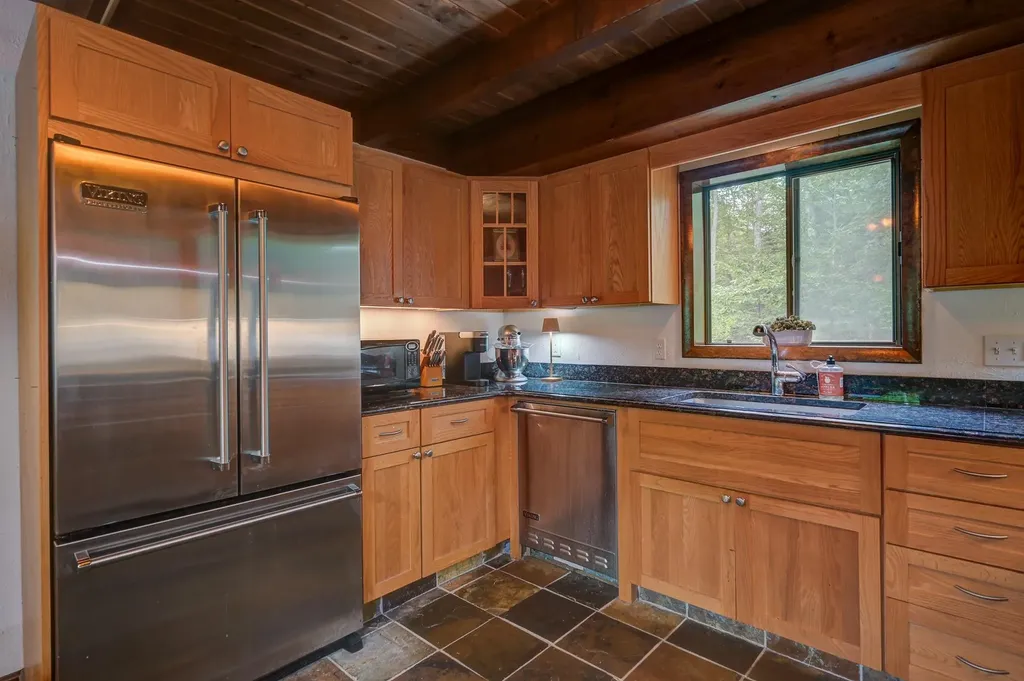 65 Mittenwald Strasse Bartlett NH 03838