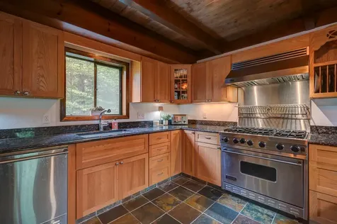 65 Mittenwald Strasse Bartlett NH 03838