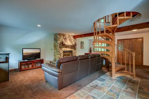 65 Mittenwald Strasse Bartlett NH 03838