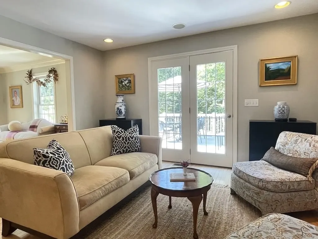 94 Currier Avenue Peterborough NH 03458