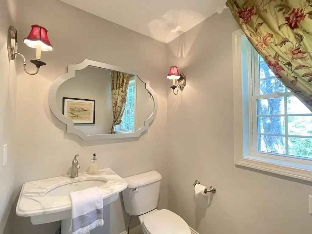 94 Currier Avenue Peterborough NH 03458