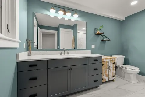 47 Varney Point Road Right Gilford NH 03249