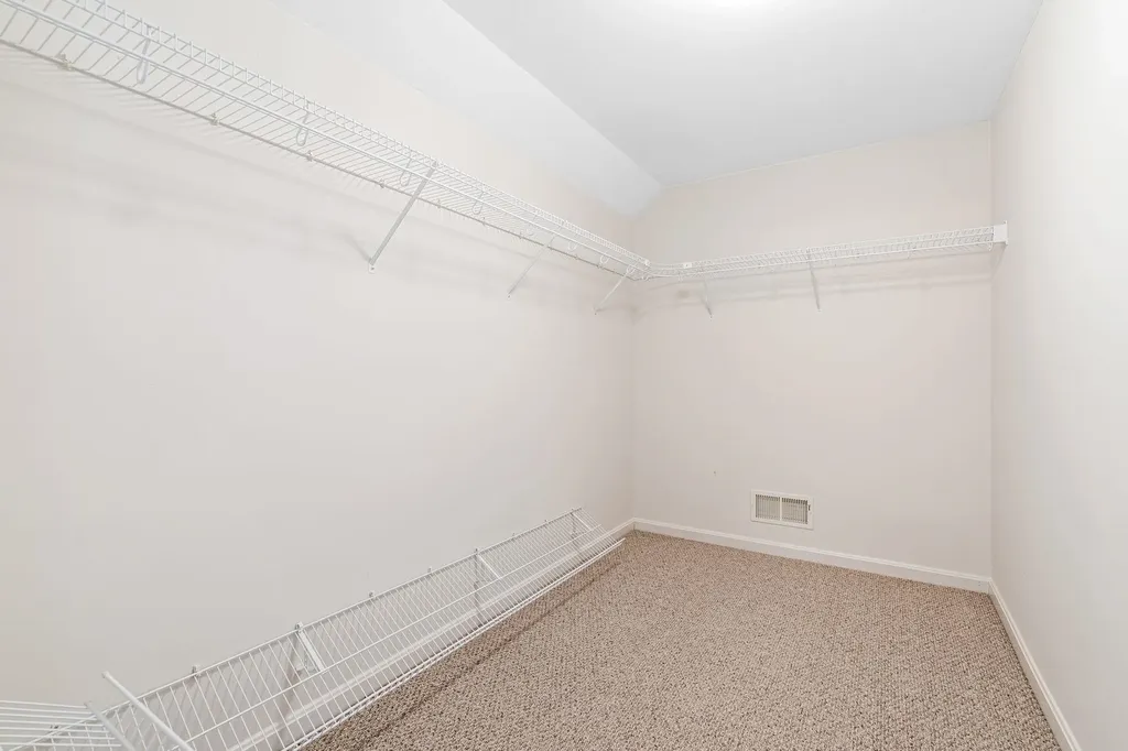 23 Hampton Meadows Hampton NH 03842