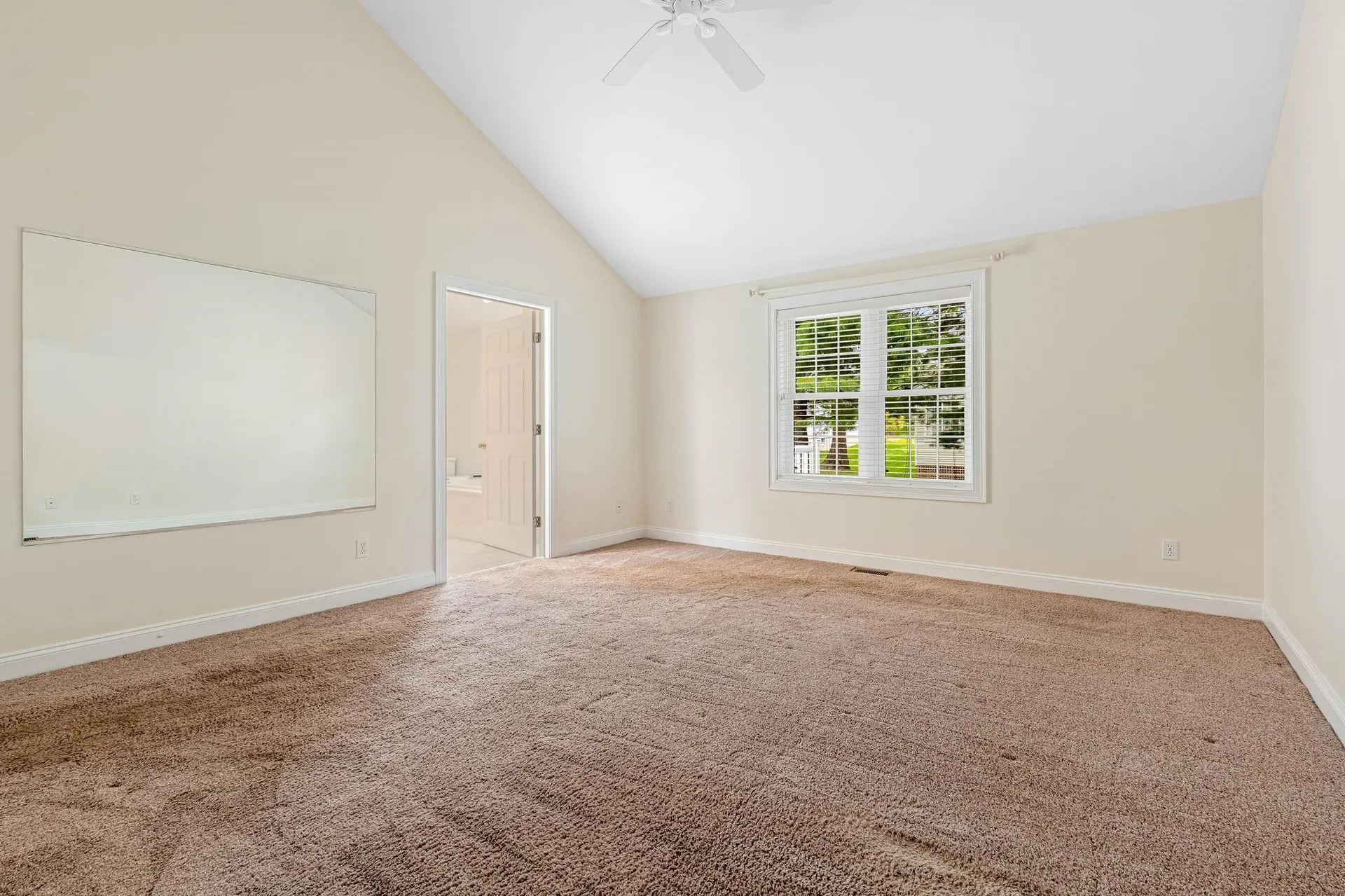 23 Hampton Meadows Hampton NH 03842