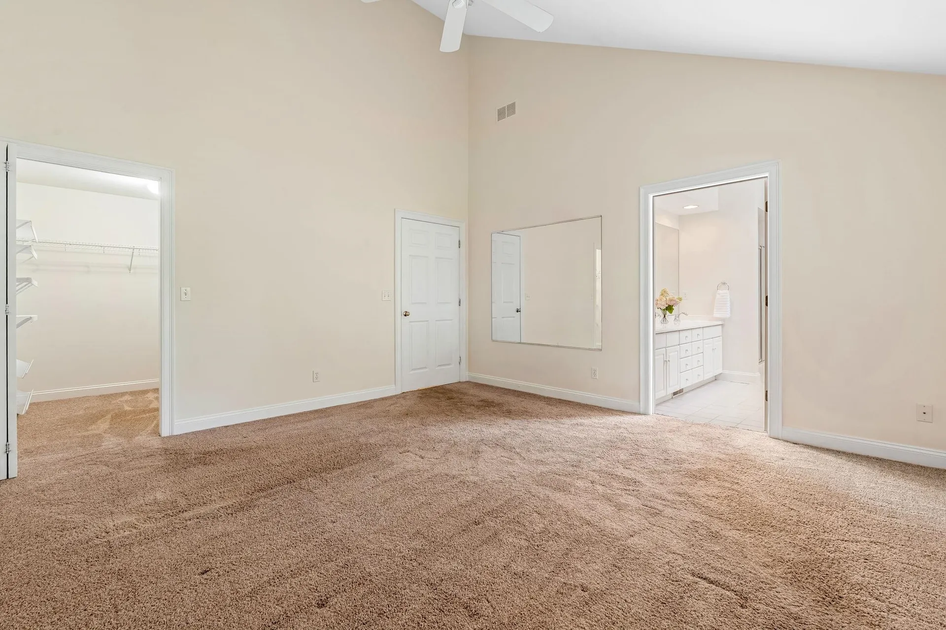 23 Hampton Meadows Hampton NH 03842