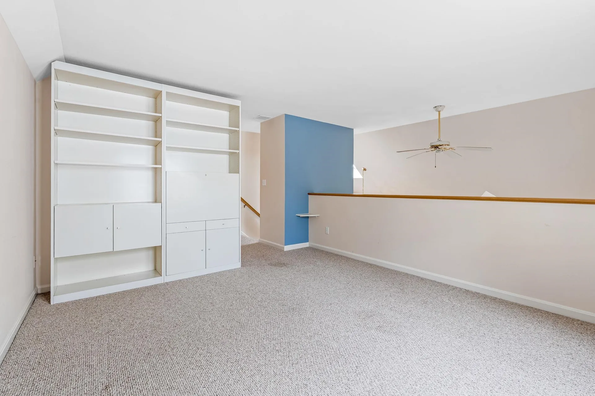 23 Hampton Meadows Hampton NH 03842