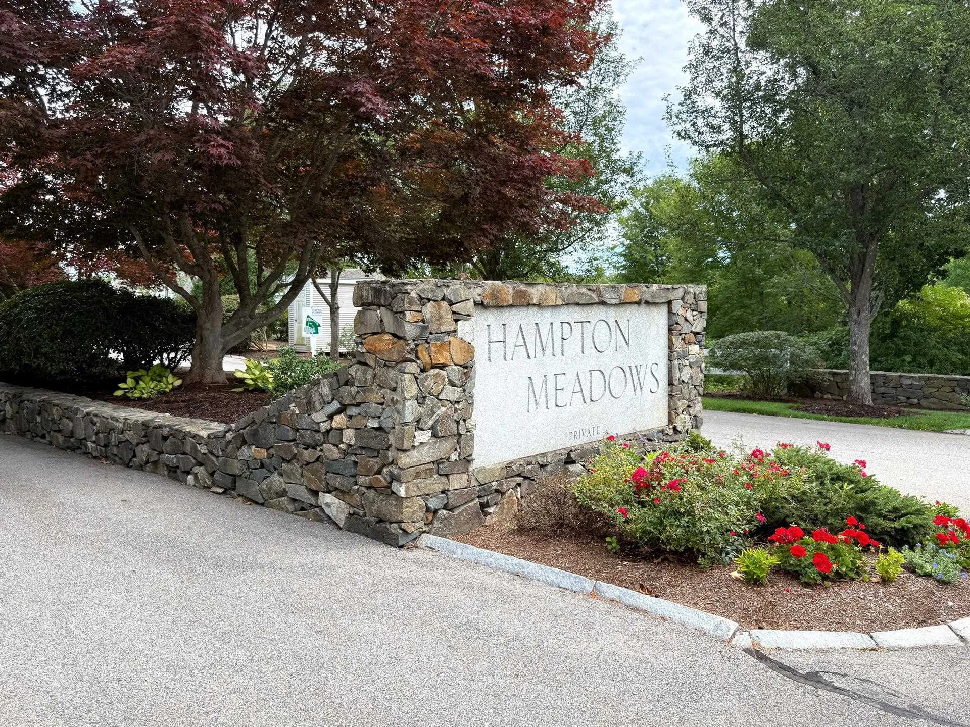 23 Hampton Meadows Hampton NH 03842