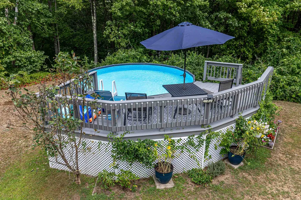 157 Summit Street Franklin NH 03235