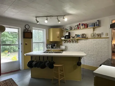 25 Grove Street Brandon VT 05733