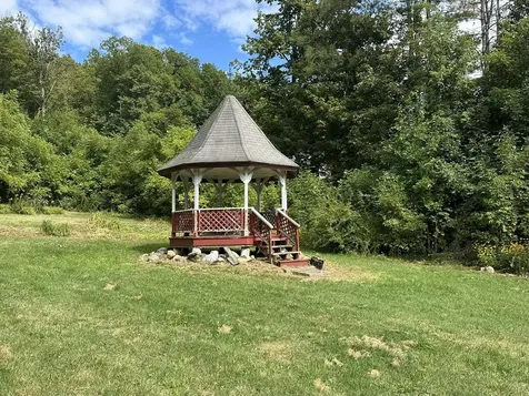 25 Grove Street Brandon VT 05733