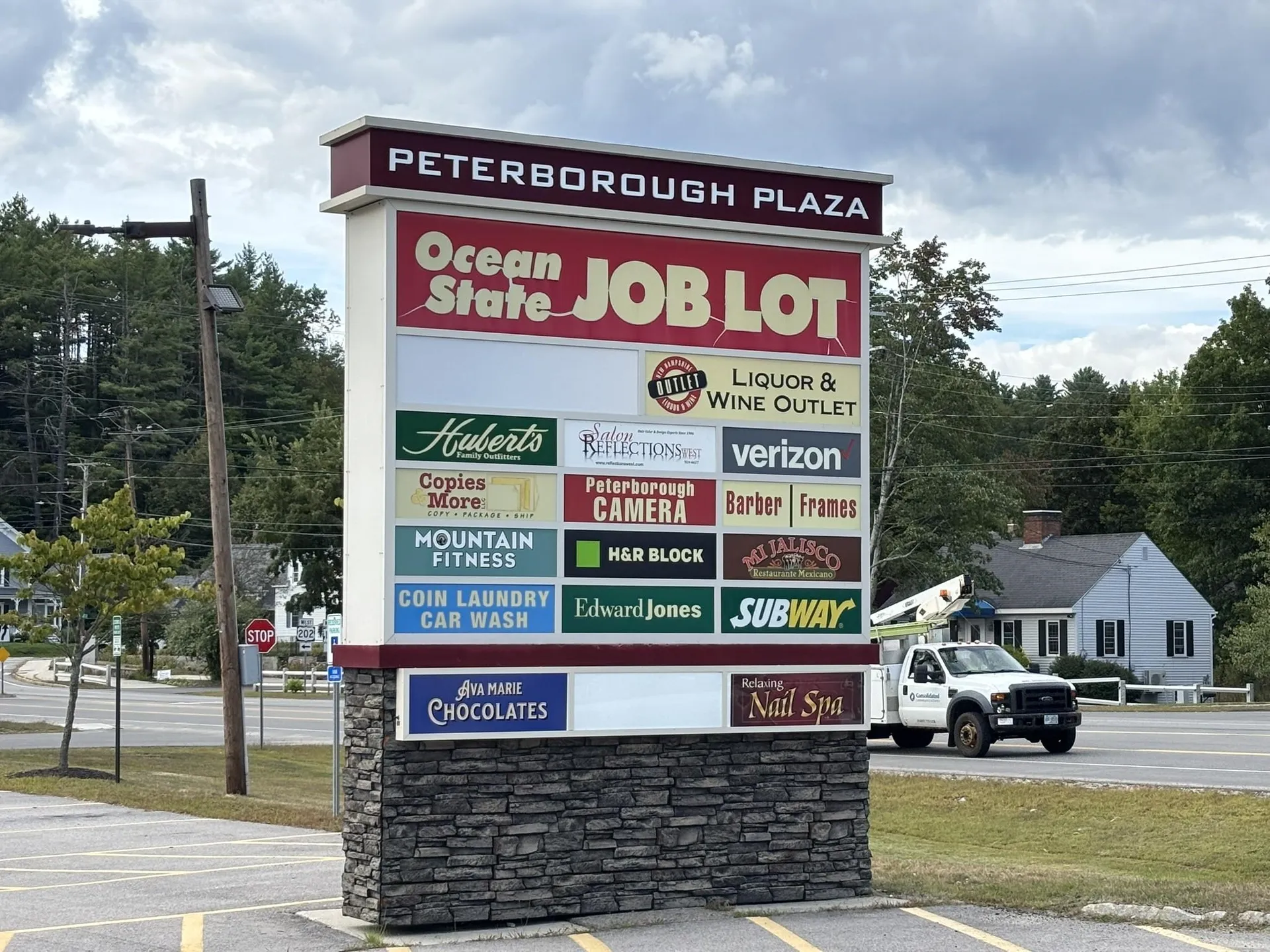 19 Wilton Road Peterborough NH 03458