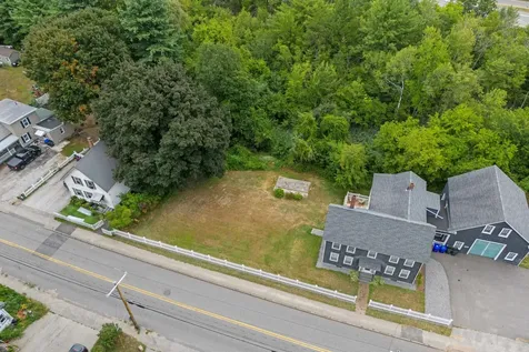 329 Front Street Manchester NH 03102