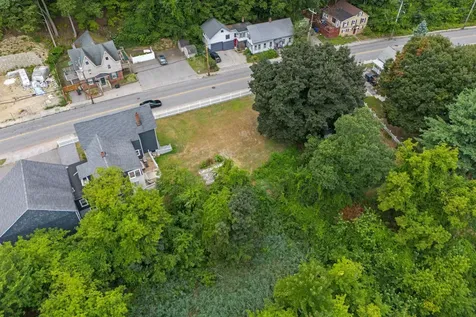 329 Front Street Manchester NH 03102