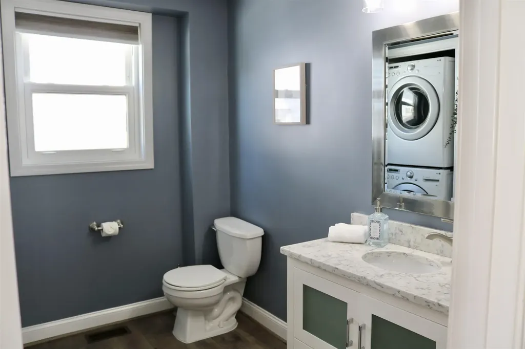 9 Charter Street Exeter NH 03833