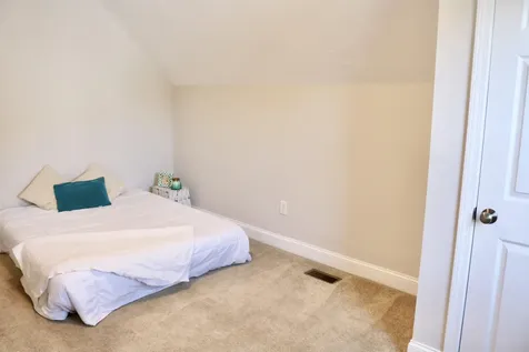 9 Charter Street Exeter NH 03833