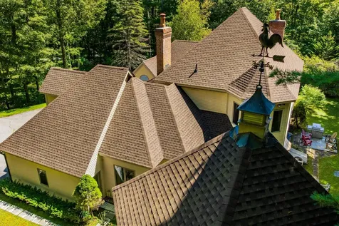 932 Mcnamara Road Dorset VT 05251