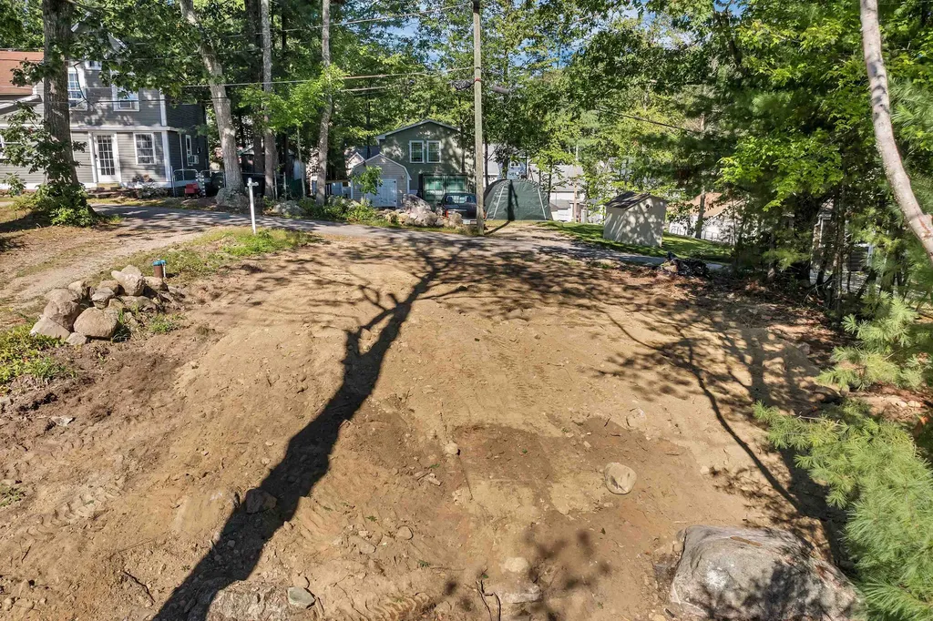 4 Milford Street Amherst NH 03031