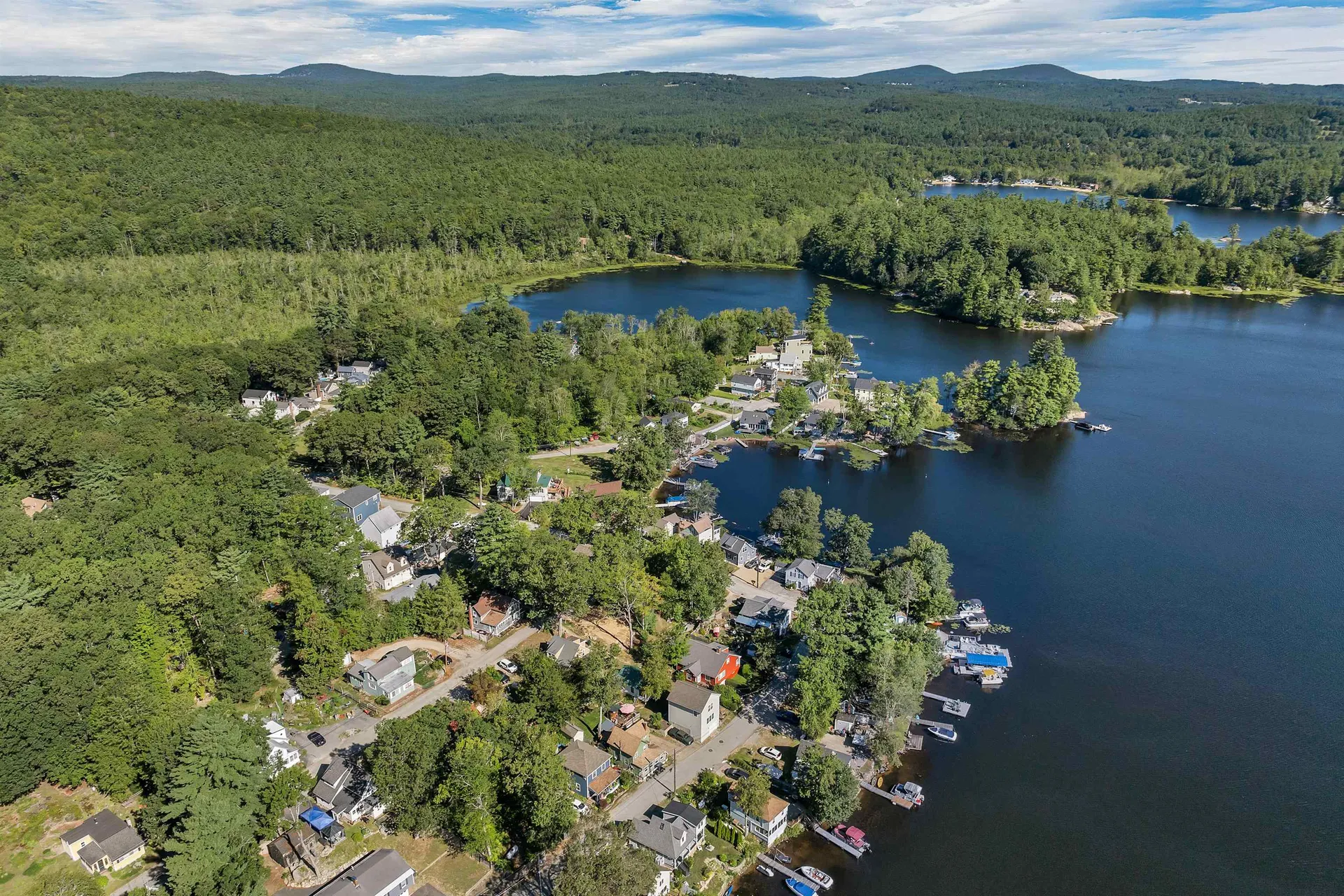 4 Milford Street Amherst NH 03031