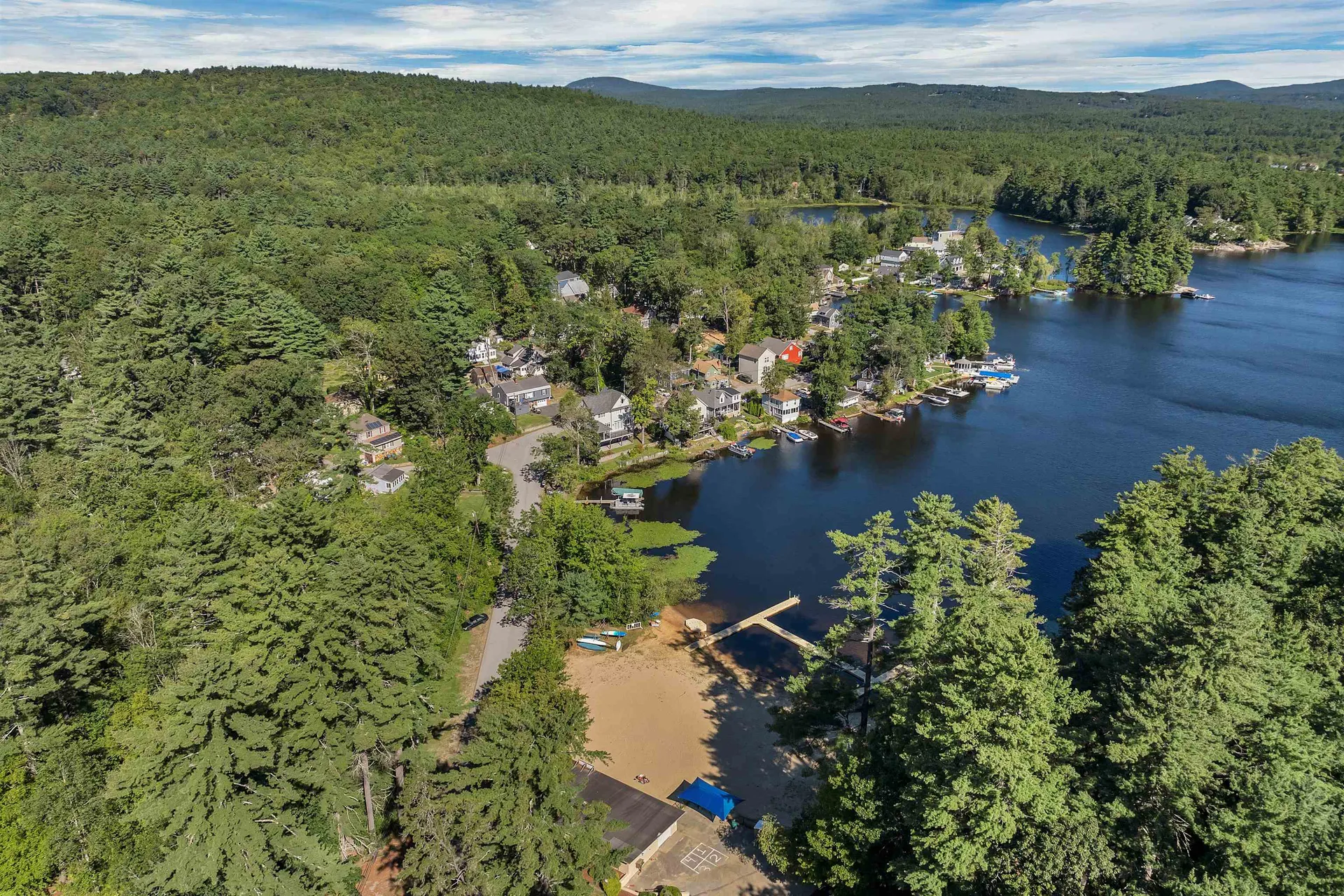 4 Milford Street Amherst NH 03031