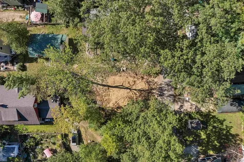 4 Milford Street Amherst NH 03031