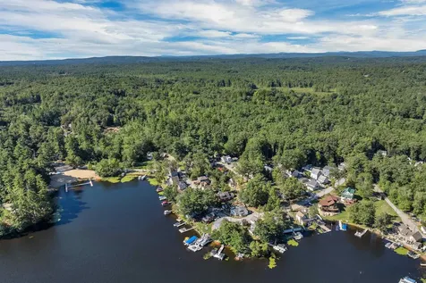 4 Milford Street Amherst NH 03031