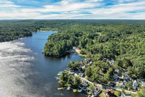 4 Milford Street Amherst NH 03031