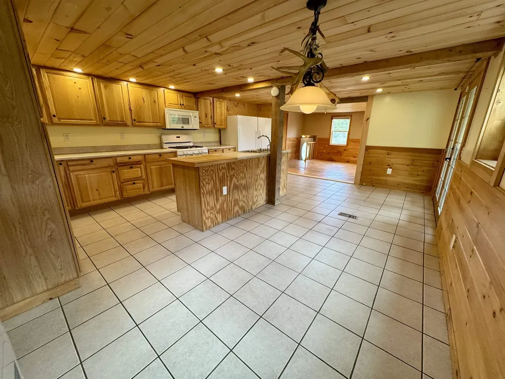 10347 Vermont Route 25 Corinth VT 05039