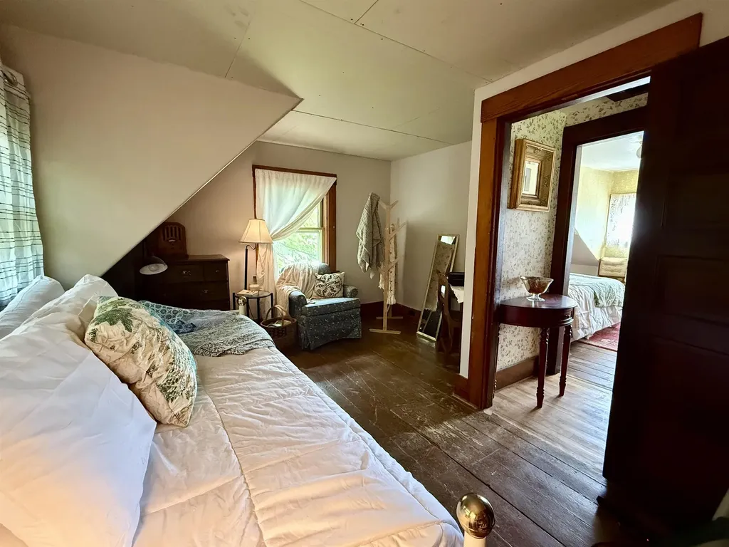 226 N. Main Street Bethel VT 05032