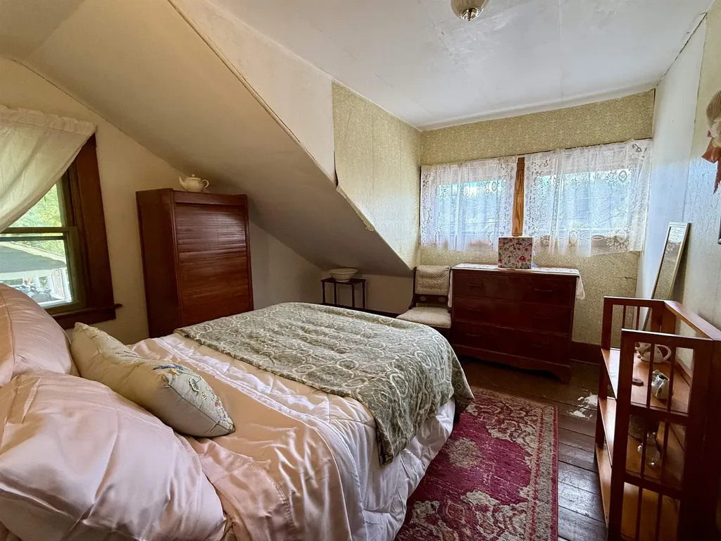 226 N. Main Street Bethel VT 05032