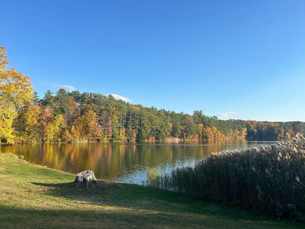 8 Old Mill Pond Road Windsor VT 05089