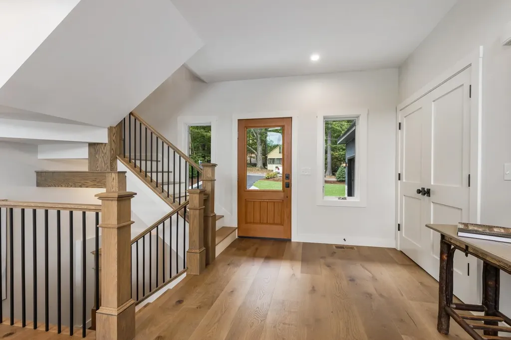 63 Varney Point Road Right Gilford NH 03249