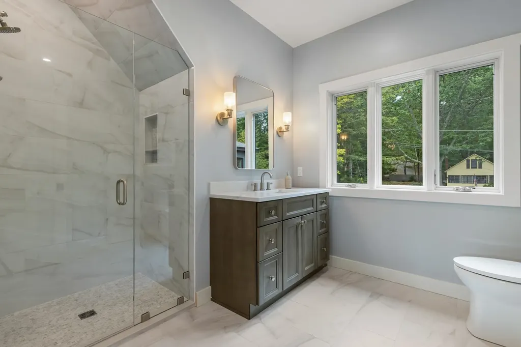 63 Varney Point Road Right Gilford NH 03249