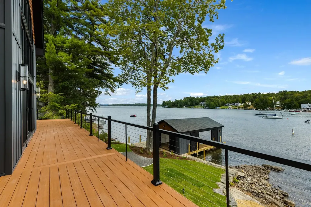 63 Varney Point Road Right Gilford NH 03249