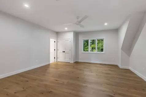 63 Varney Point Road Right Gilford NH 03249