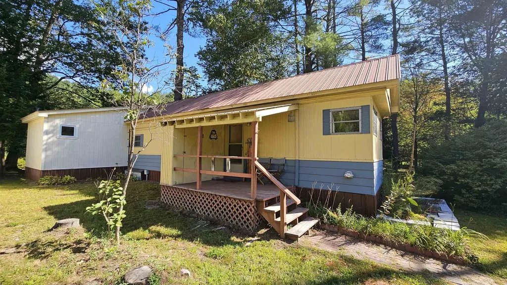 2080 Vt Route 30 Jamaica VT 05343